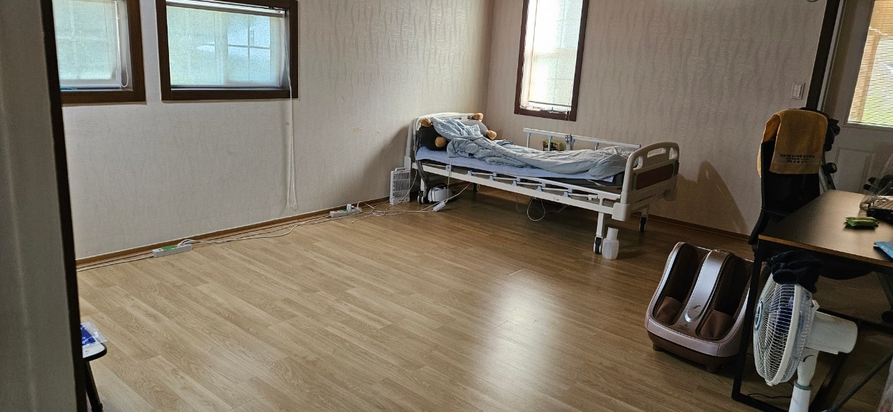 충북 영동 전원주택 매매 - 넓은 텃밭과 풍부한 유실수가 있는 힐링 공간 상세 사진 8