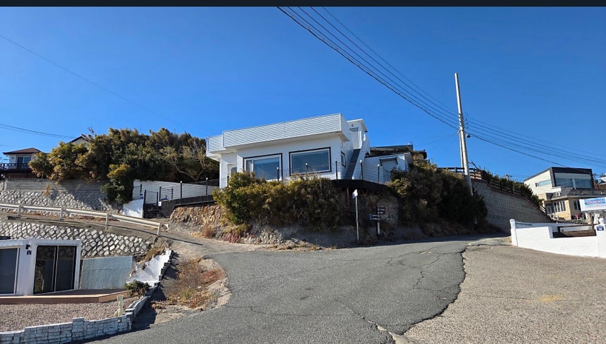 포항 청하면 청진리 시골집 전경