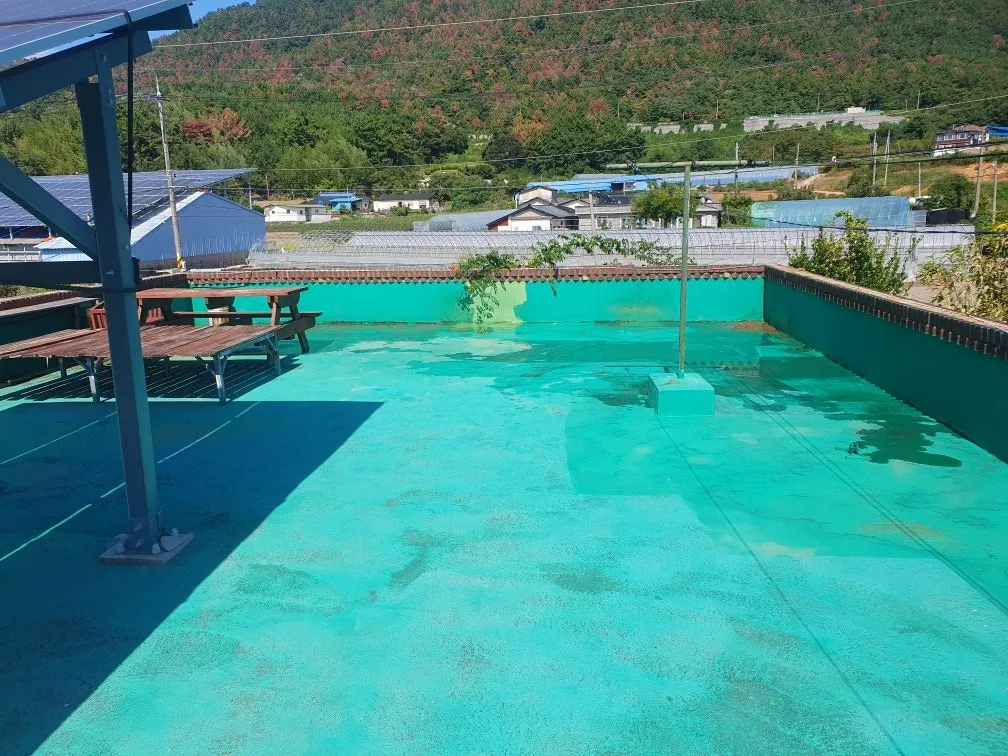경남 고성 전원주택 매매 - 호수 조망과 옥상 테라스가 있는 집 상세 사진 9
